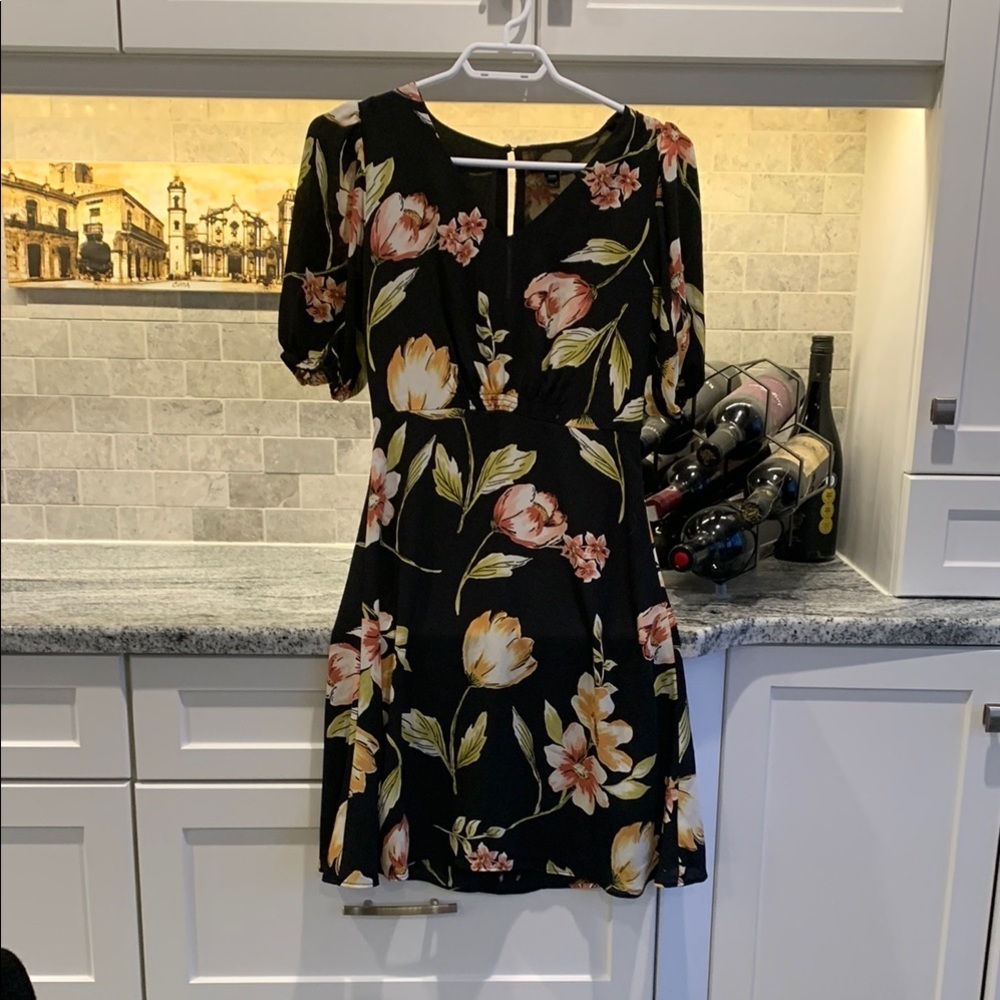 RW&CO Black and Pink Fit and Flare Puff Sleeve Dress